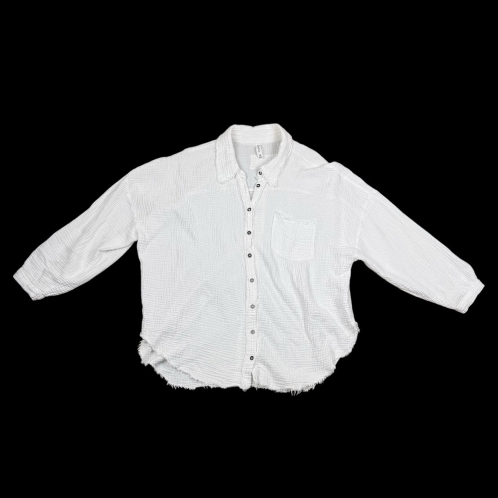 Zenana Double Gauze Oversized White Super Soft Button Down Shirt Raw Hem 1X - Picture 2 of 8